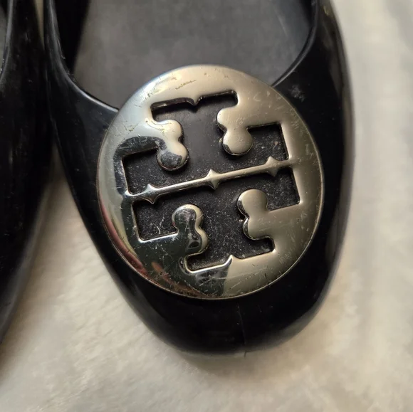 Tory Burch Rubber Flats - Picture 9 of 9